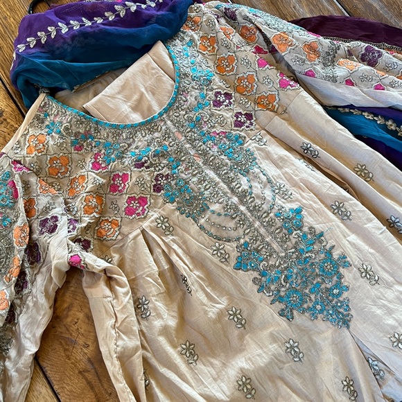 New - Picture 3 of 15